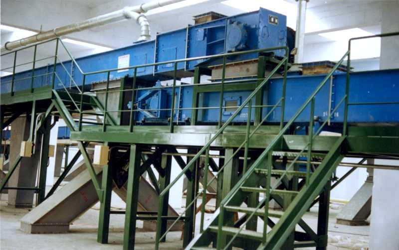 刮板機(jī)現(xiàn)場(chǎng)安裝圖片